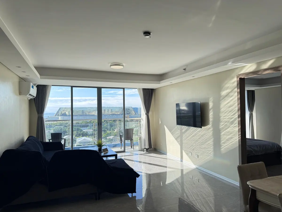 24-hour Front Desk at LCONDOTEL